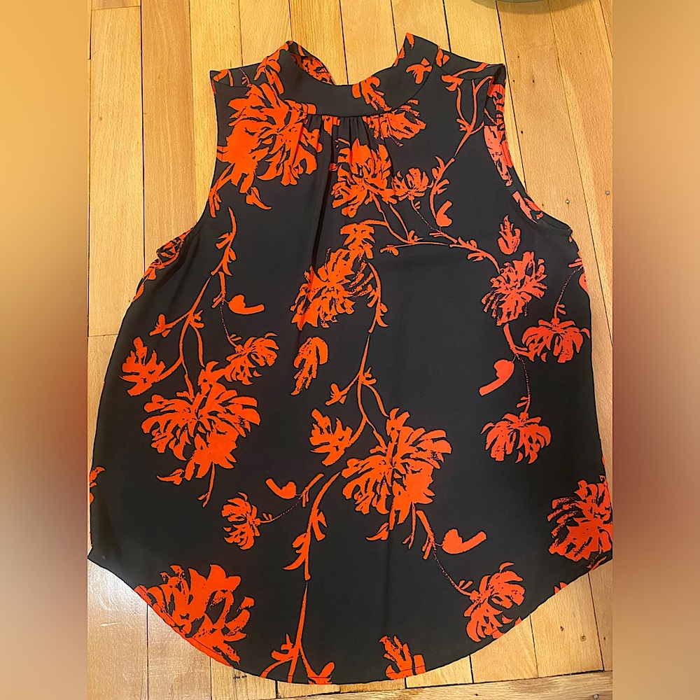 Sleeveless Blouse
